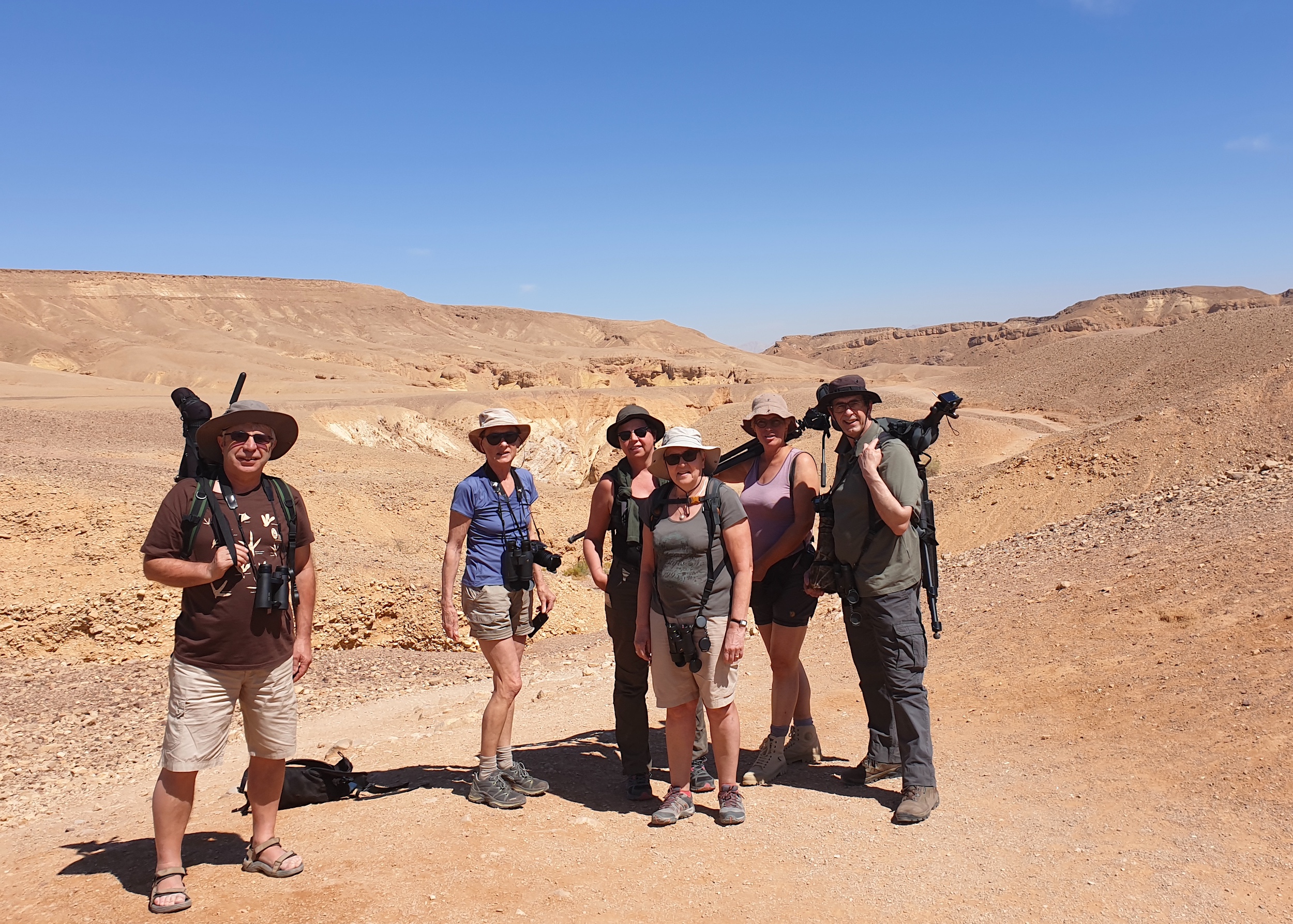 Notre groupe STARLING fait ses premiers pas dans le désert du Néguev... 